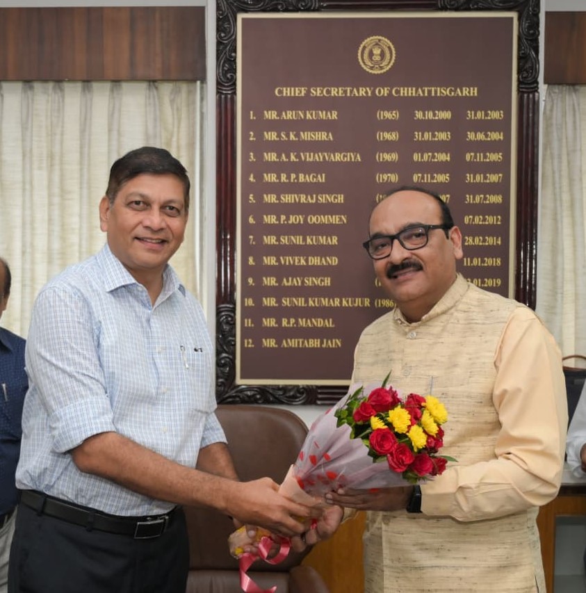 विकास शील ने संभाली बागडोर, बने 13वें मुख्य सचिव